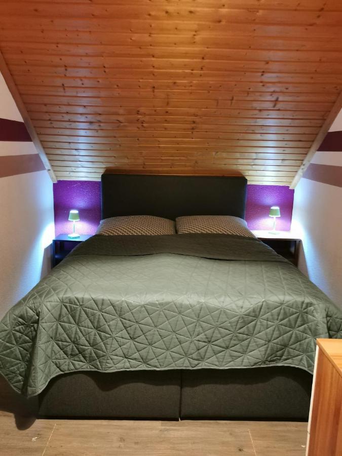 Wohnung Naehe Losheimer Stausee Niederlosheim Exteriör bild